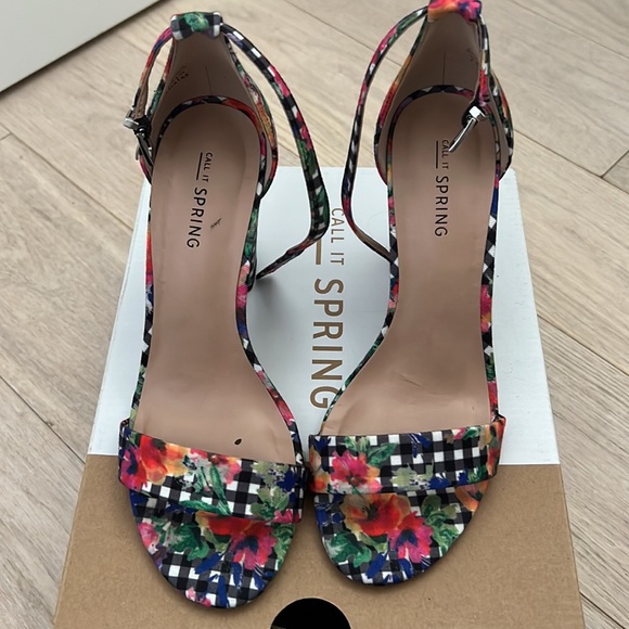 Floral and gingham heel - size 7 - Picture 5 of 7